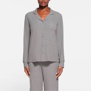 Skims soft lounge top